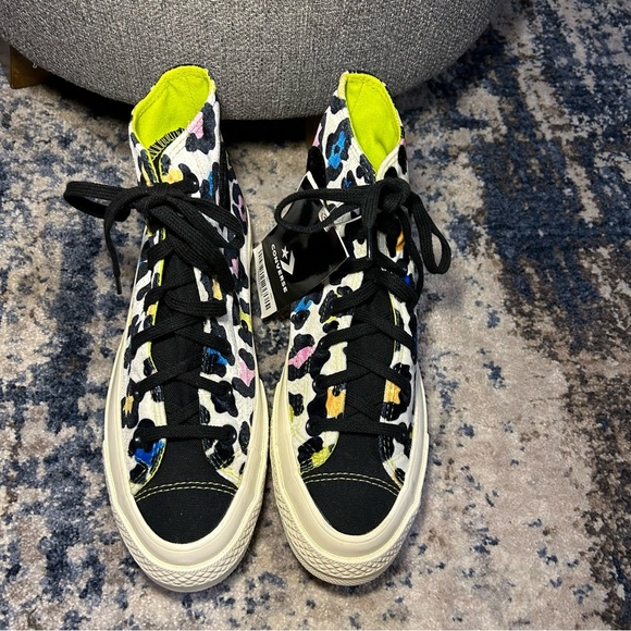 NWT Converse Velvet Rainbow Leopard Chuck Taylor 70 High Top Sneakers Size 7.5 - Picture 3 of 9